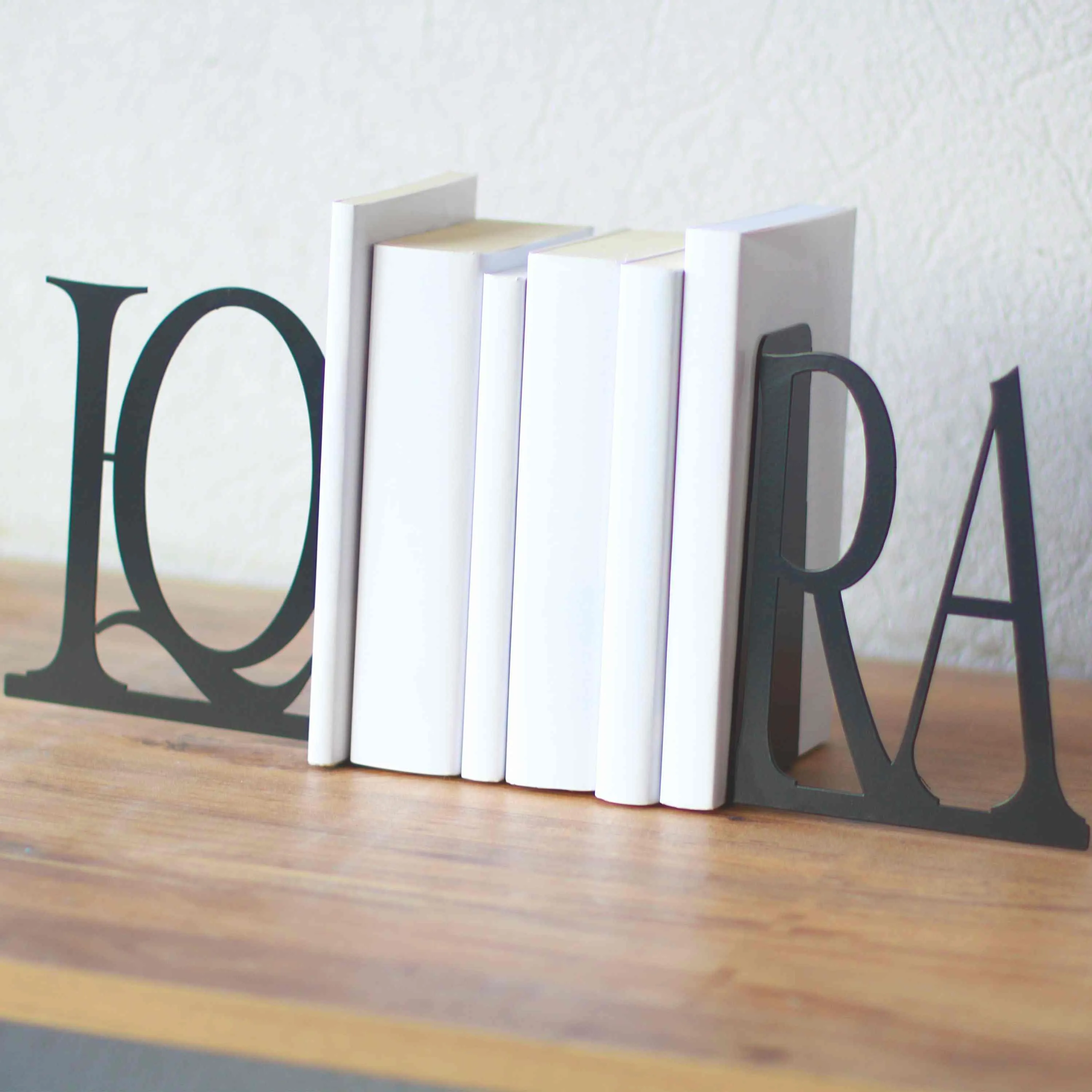 Ikra Bookend Latin Calligraphy Islamic Home Decor